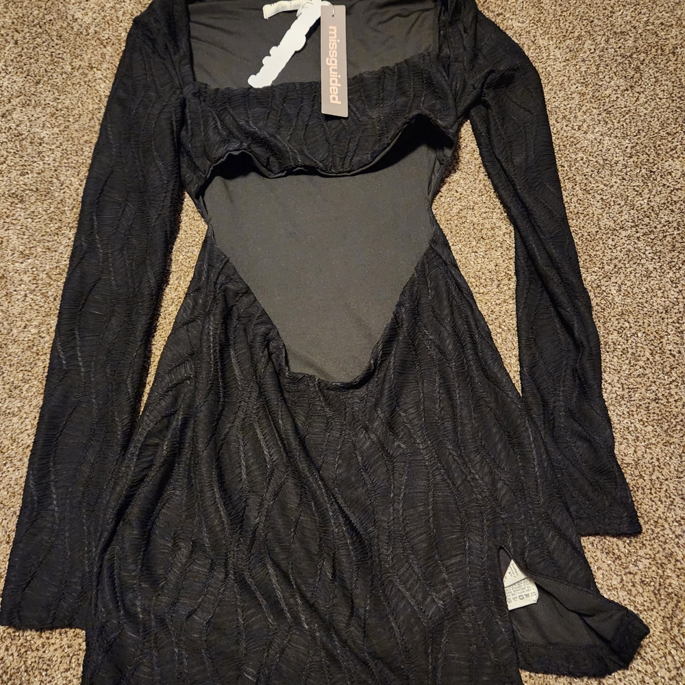 Meshki Black Backless Long Sleeve Dress